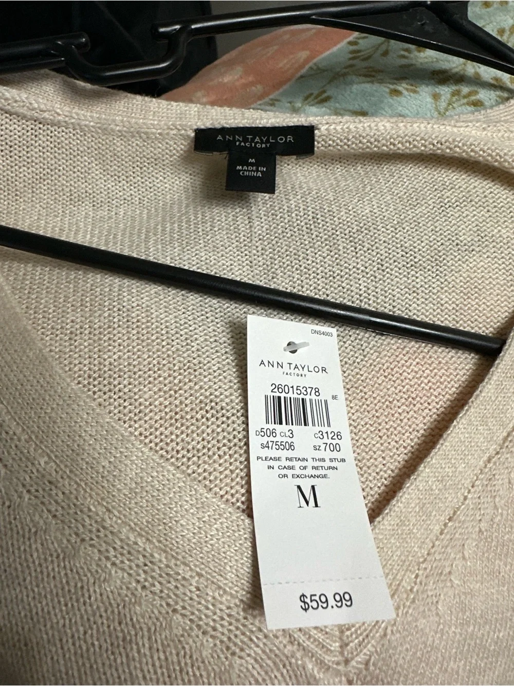 Ann Taylor Women's V-Neck Sweater - Cream